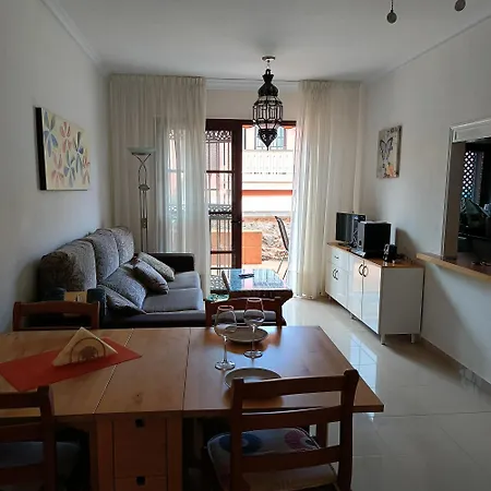 Yellow Mountain In Paradise Appartamento *